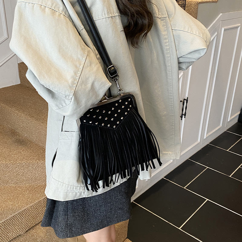 Women's Fashion Rivet Handheld – Women'S Bags New Collection recenzja i cena